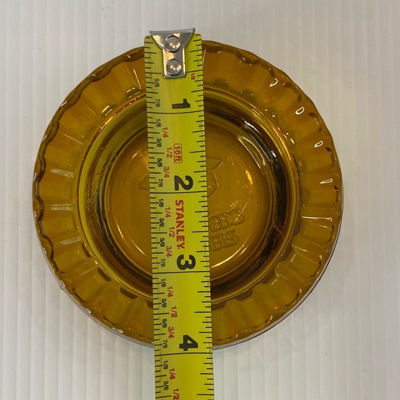 Vintage Del Webb Hotels Amber Glass Advertising Ashtray 4" In Good Condi… - Picture 4 of 6